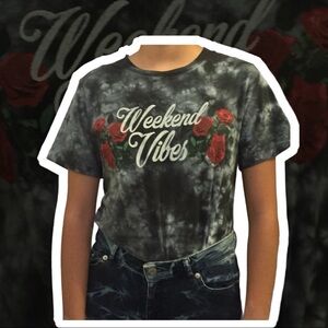 Black Tie Dye Tattoo roses Graphic Tee crew neck Weekend vibes T shirt Juniors S